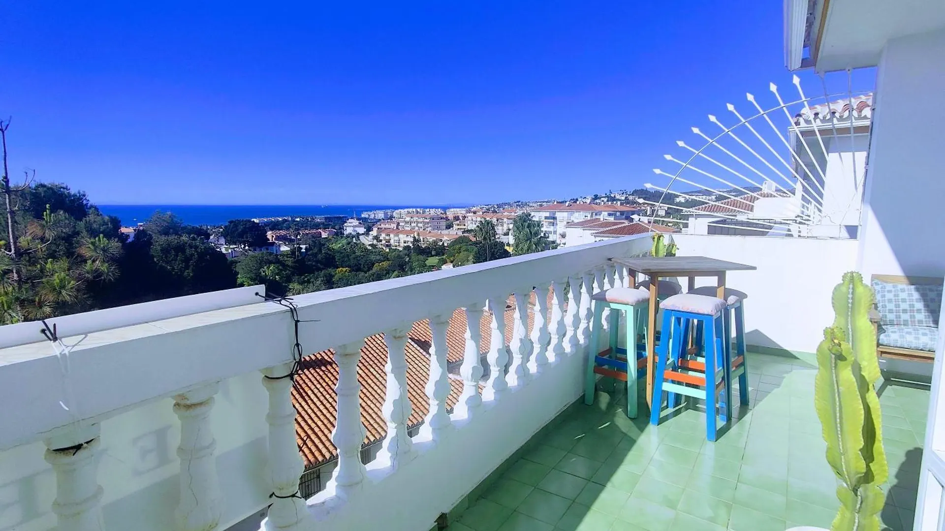 شقة ميخاس كوستا  في El Faro Penthouse