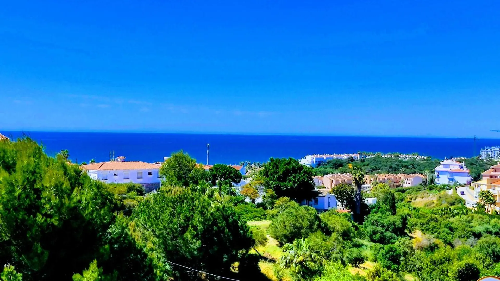شقة ميخاس كوستا  في El Faro Penthouse